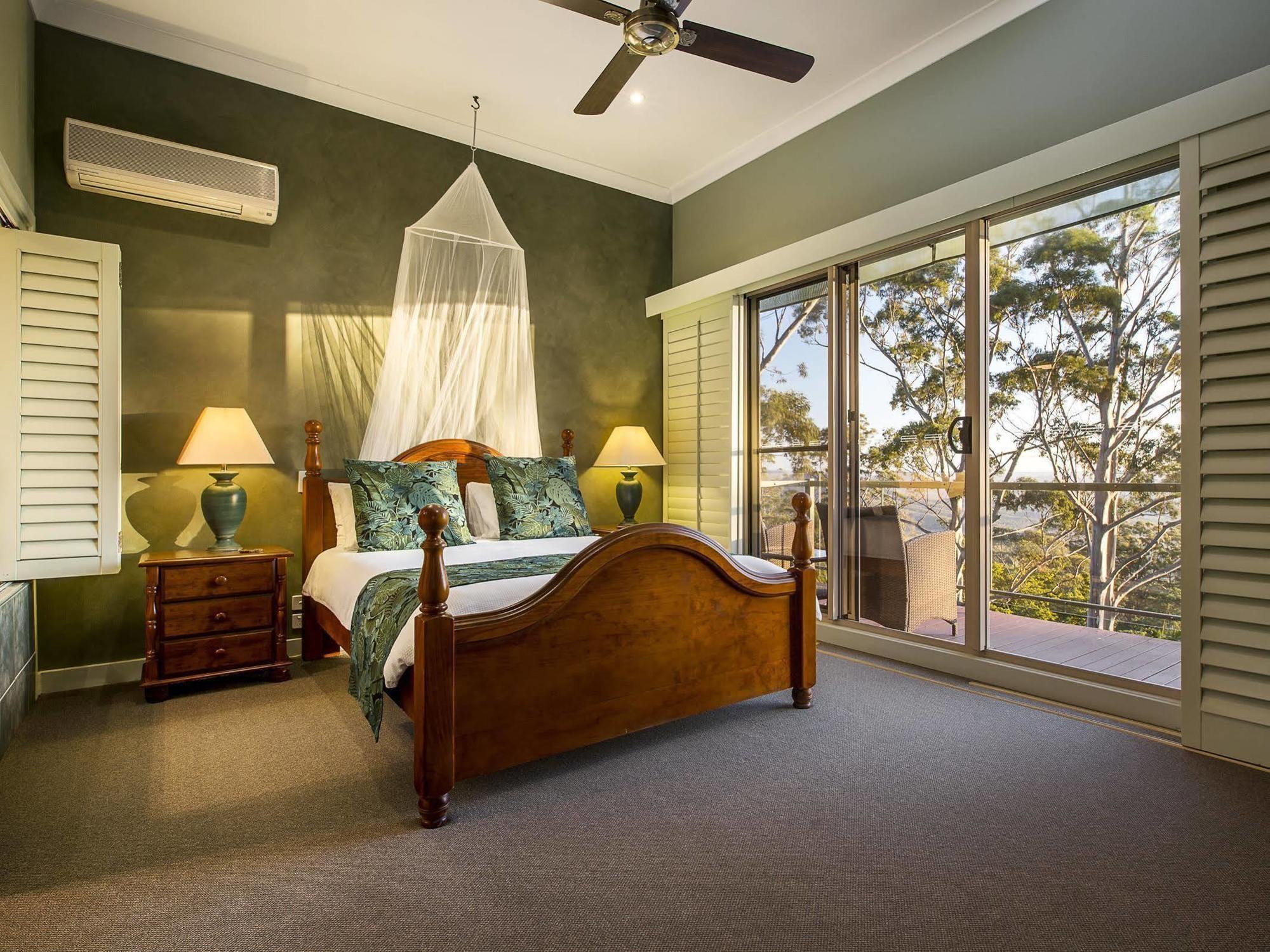 Avocado Sunset Bed & Breakfast Mount Tamborine Exterior photo