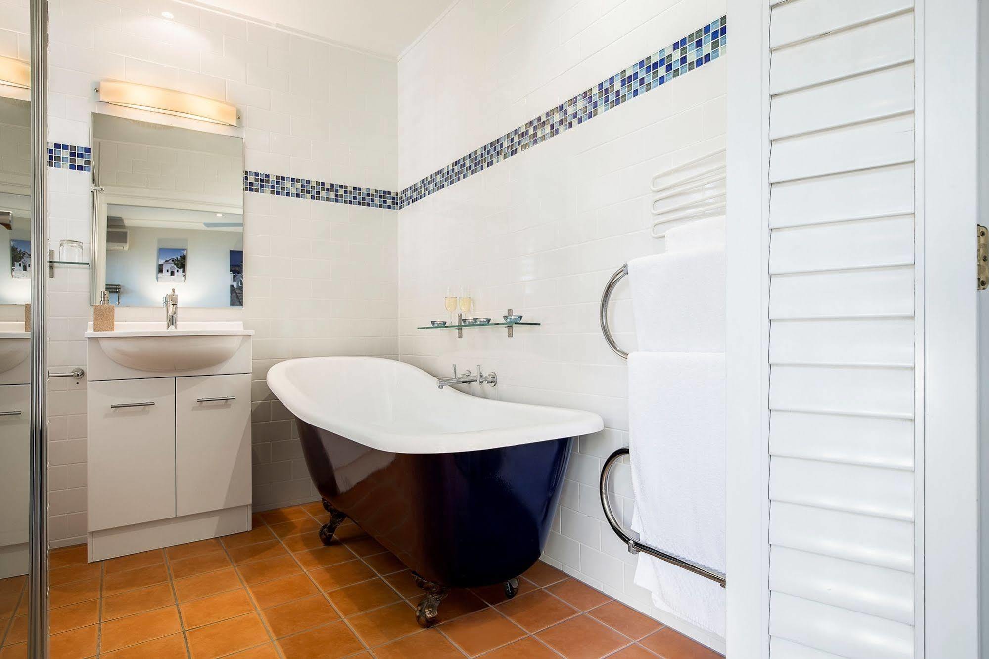 Avocado Sunset Bed & Breakfast Mount Tamborine Exterior photo